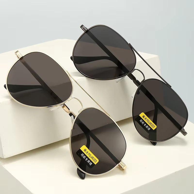 Klasyczne okulary przeciwsłone – Sunglasses Aviator Polarized recenzja i cena